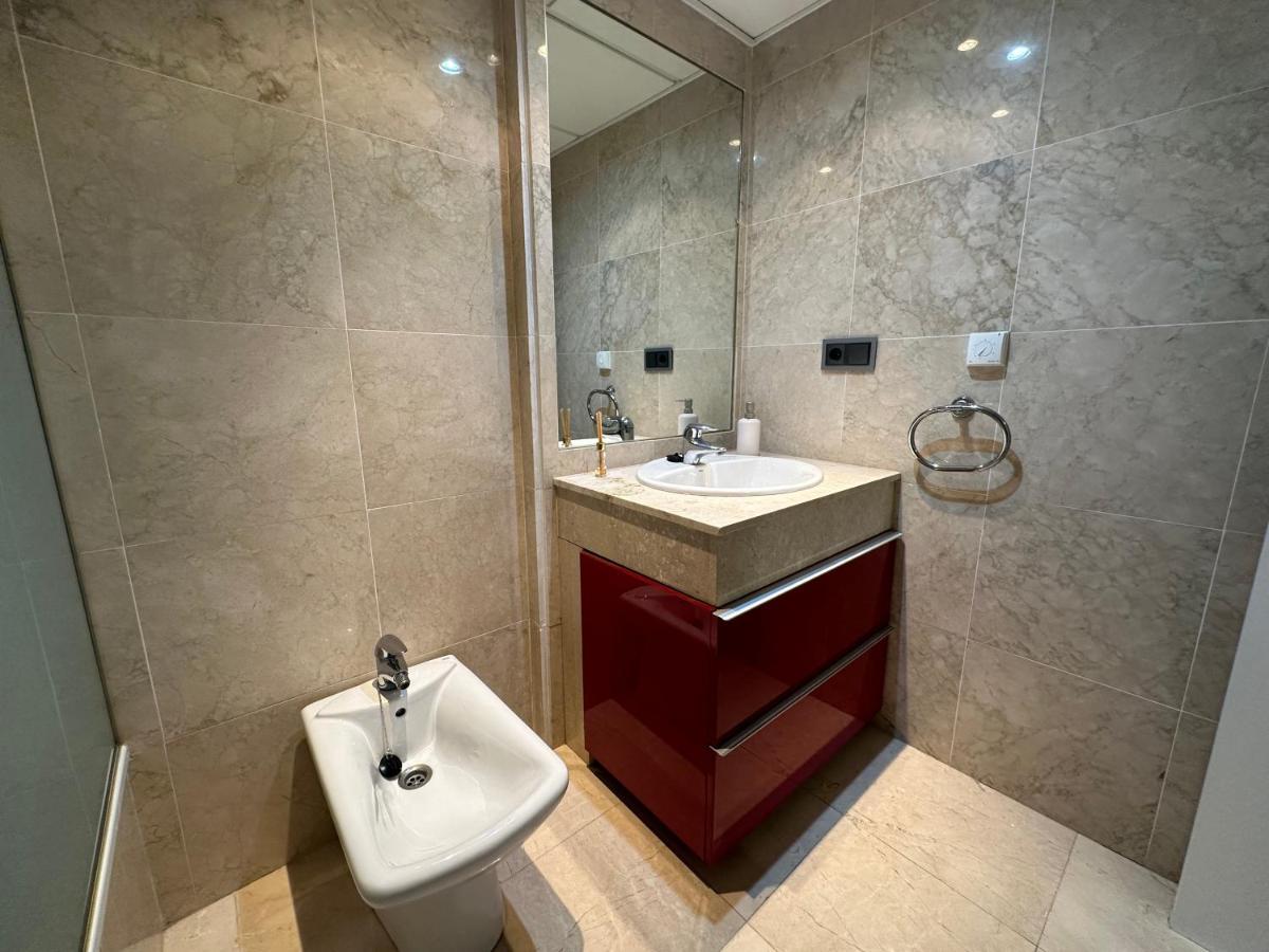 Moderno Apartamento Con Preciosas Vistas Al Mar En Urbanizacion Con Piscina - Rio Real 11 2G Marbella Exterior foto