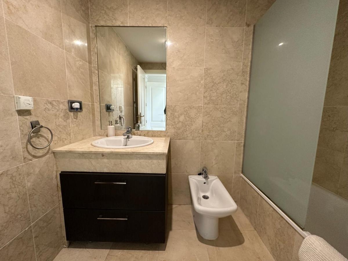 Moderno Apartamento Con Preciosas Vistas Al Mar En Urbanizacion Con Piscina - Rio Real 11 2G Marbella Exterior foto